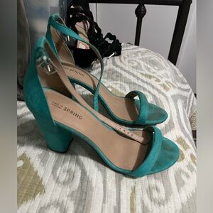 Teal heels